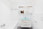 Einzigartiger Atrium-Bungalow in Maintal-Bischofsheim mit EBK, Traumgarten und Garage - Bungalow Maintal / Bischofsheim Bischofsheim | Angebot:26110603
